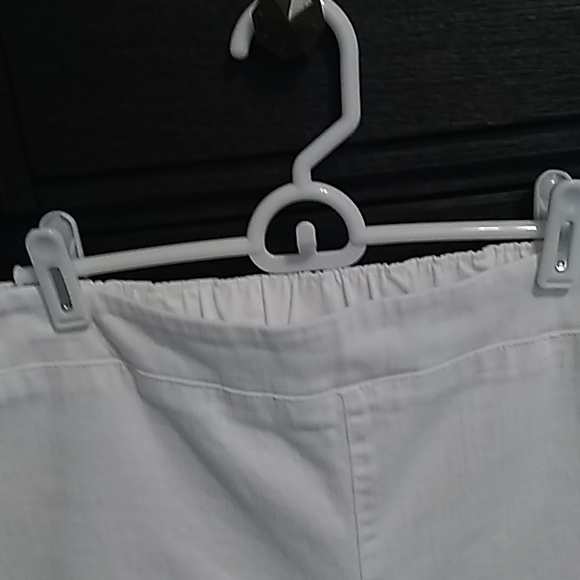 Basic editions pants - Picture 2 of 4